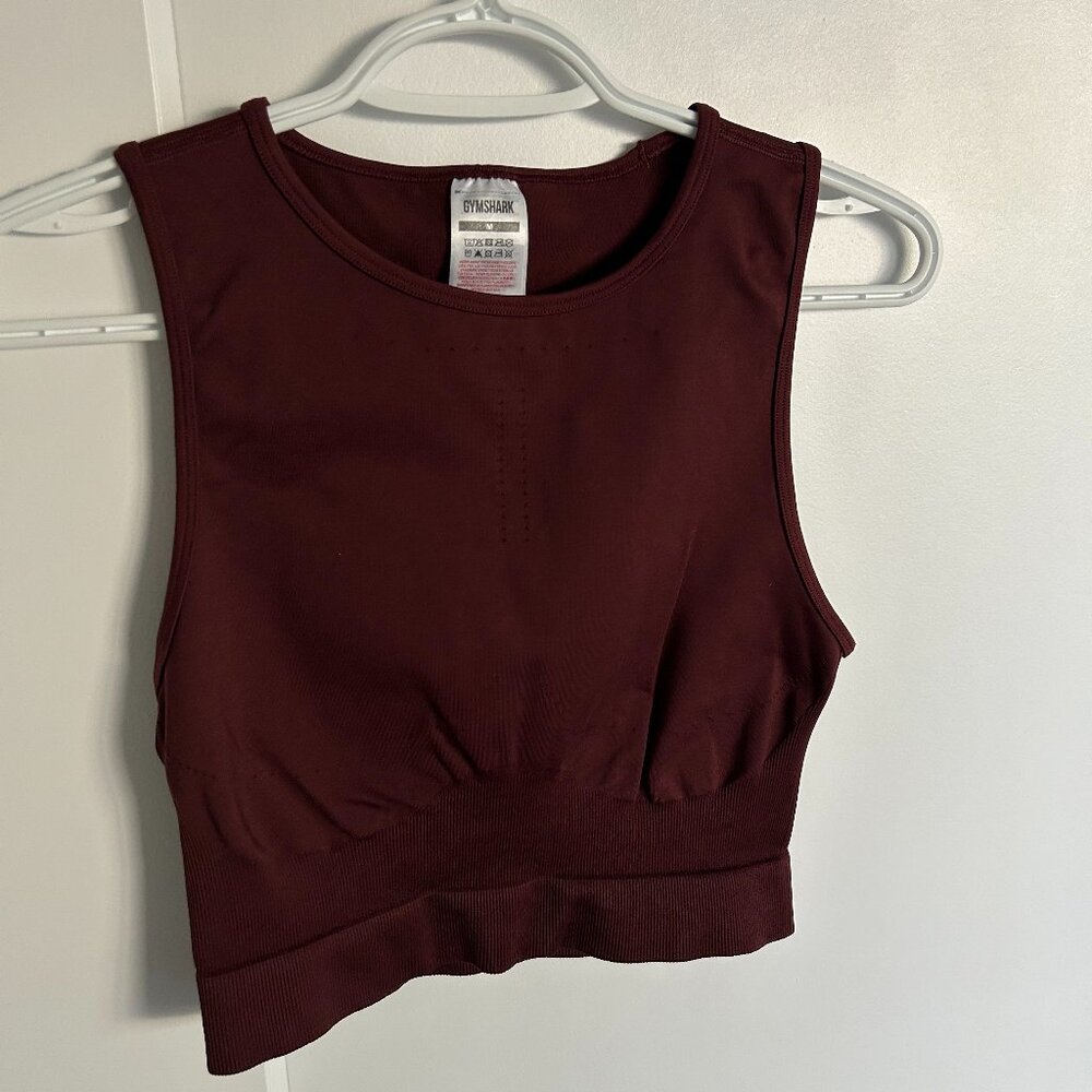 Gymshark Cropped Workout Tank Burgundy - Size Medium